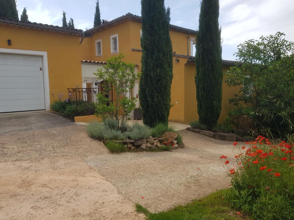 Maison Mimosa Salernes Bagian luar foto