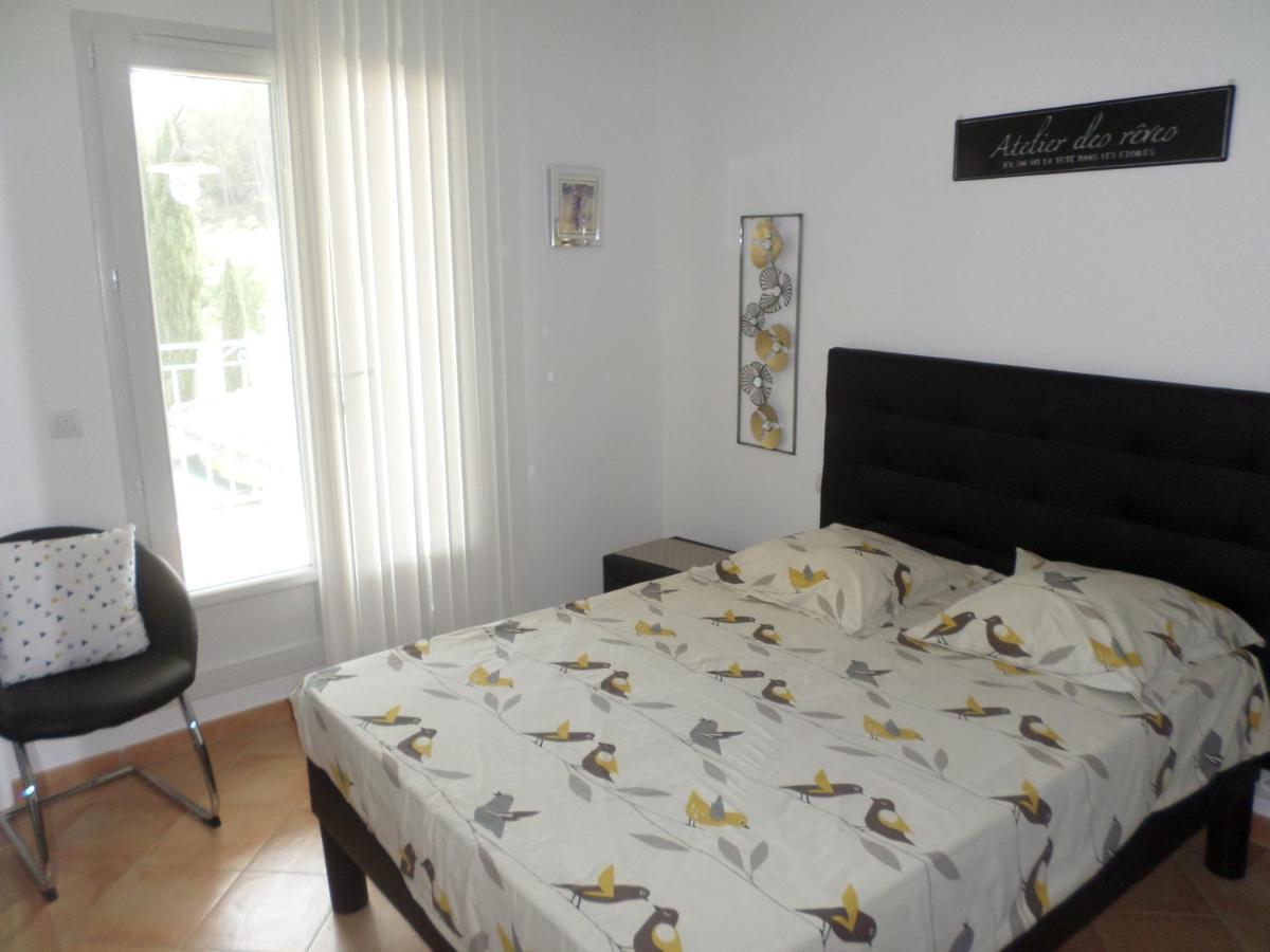 Maison Mimosa Salernes Bagian luar foto