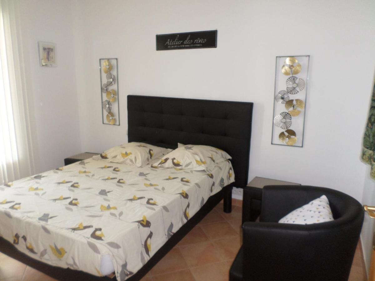 Maison Mimosa Salernes Bagian luar foto