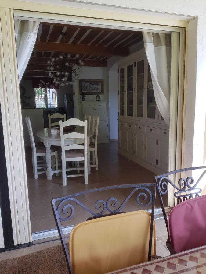 Maison Mimosa Salernes Bagian luar foto